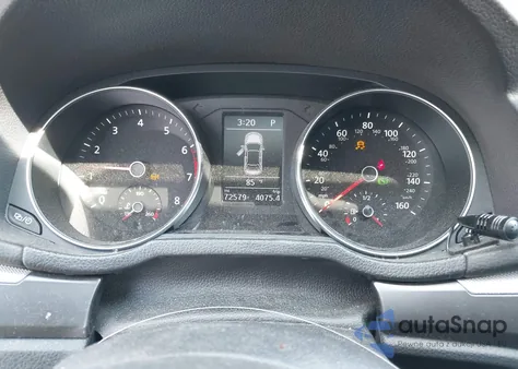 2017 Volkswagen Passat 1.8T R-Line z USA, uszkodzony, nr VIN 1VWDT7A33HC002729